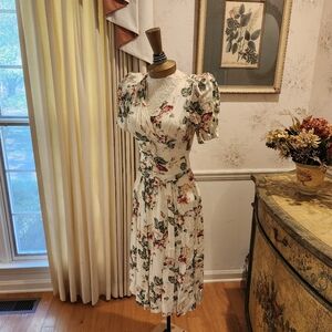 Vintage Jane Singer Romantic Grandmillennial Flattering Fit Dress S